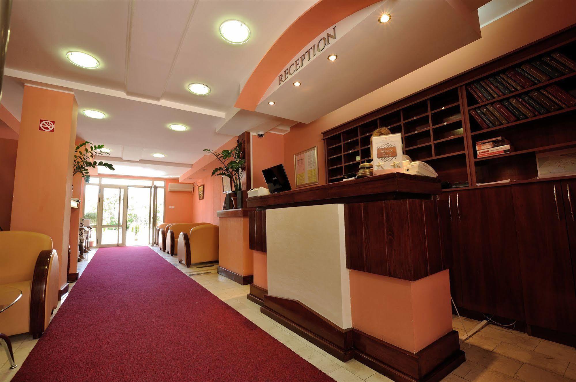 Vila Duric - Ex Hotel Duric Petrovac Extérieur photo