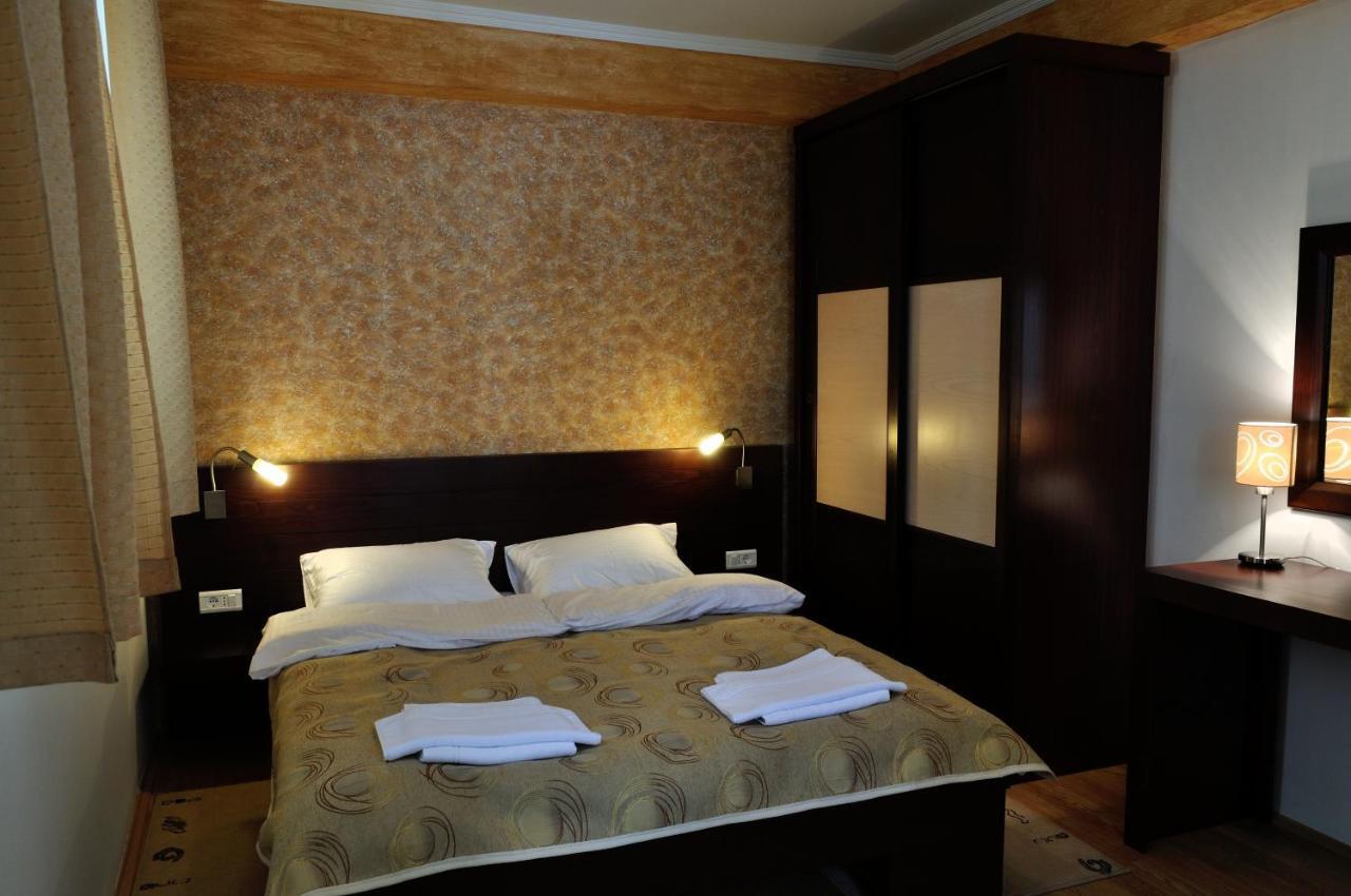 Vila Duric - Ex Hotel Duric Petrovac Chambre photo